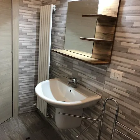 Star Bed & Breakfast Pesaro